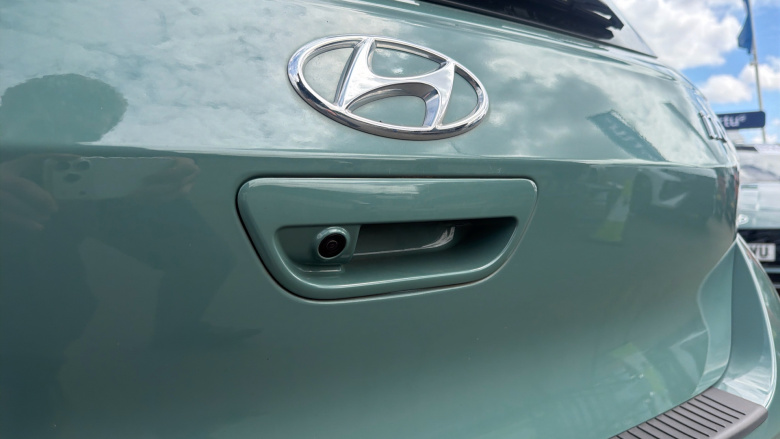 Hyundai i10 1.0 MPi SE Connect 5dr Petrol Hatchback